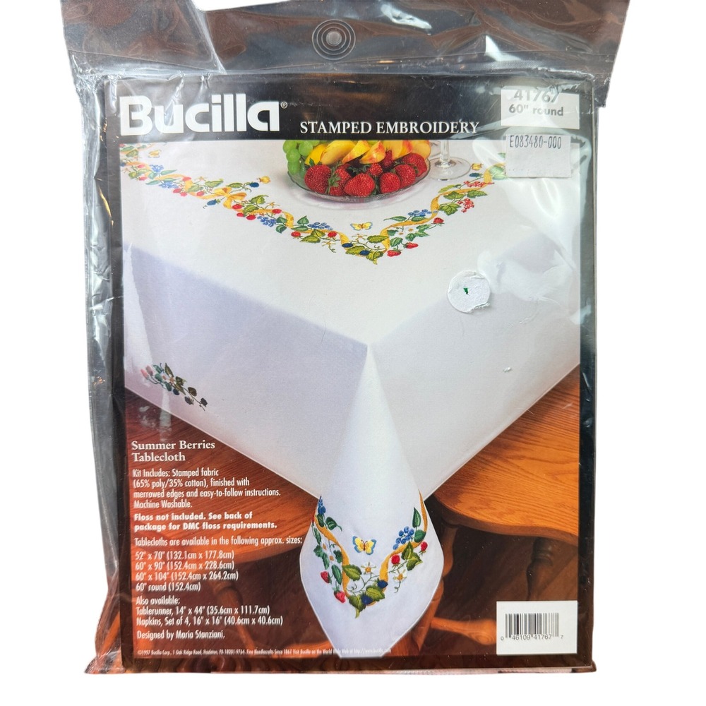 Bucilla Tablecloth Summer Berries 60in Round Vintage 1997 Embroidery Kit 41767